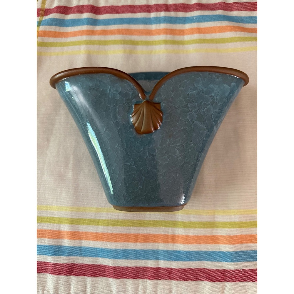 Crowning Touch Collection Blue Crackle Glaze Shell Vase Made in Japan Coastal